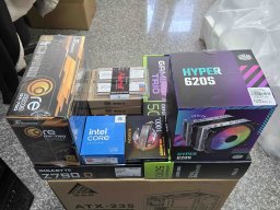 電競RTX 5070主機