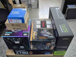 近5萬元的電競主機(虎科畢業生)